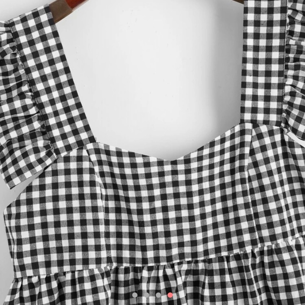 Checkered Top - Picture 2 of 6